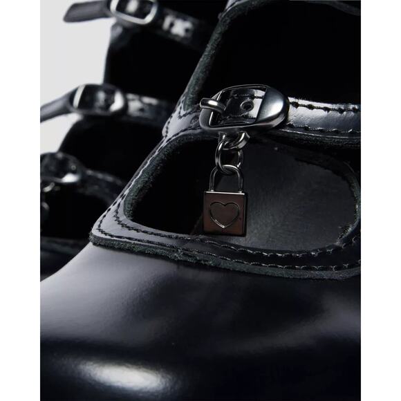 Dr. Martens x Marc Jacobs Kiki Boots in BLACK BUTTERO (Women's sizing) - Picture 8 of 10